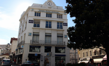 Inchauspe bankua Biarritzen