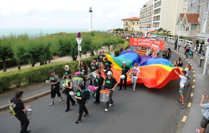 Biarritzen antolatu ohi da Ipar Euskal Herriko Gay Pride martxa. (©Gaizka IROZ) 