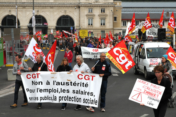 CGT, FSU eta FO sindikatuek martxoaren 19an greba egiteko deia luzatu dute. © Aurore Lucas