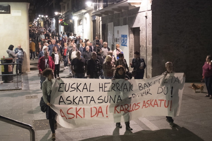 Apeztegiaren aldeko manifestazioa Hernanin. (Gorka RUBIO/FOKU)