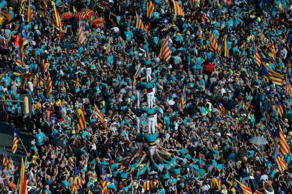 Castellers en la Diada 2019. (Pau BARRENA/AFP)